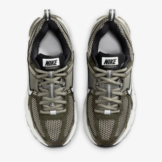 Nike Vomero 5 