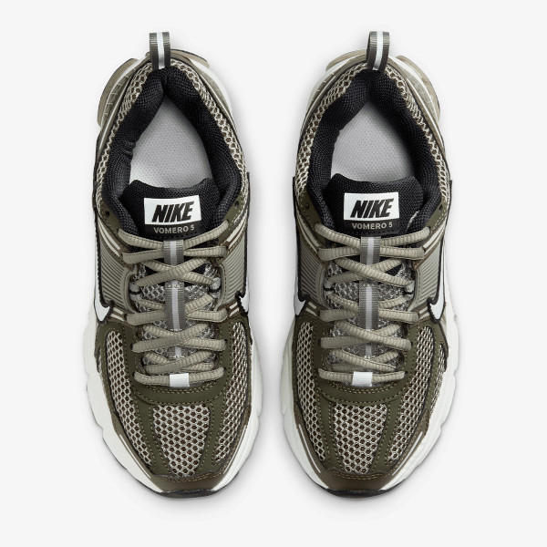 Nike Vomero 5 