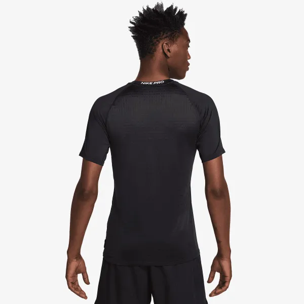 Nike Breathe 