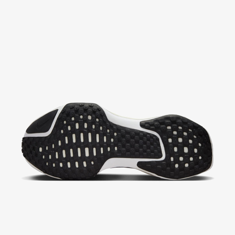 Nike W ZOOMX INVINCIBLE RN FP 