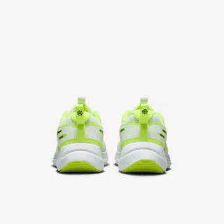Nike Cosmic Runner 