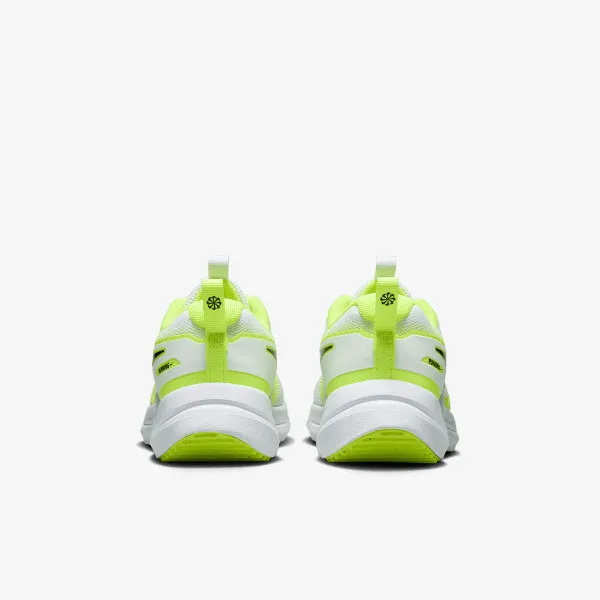 Nike Cosmic Runner 