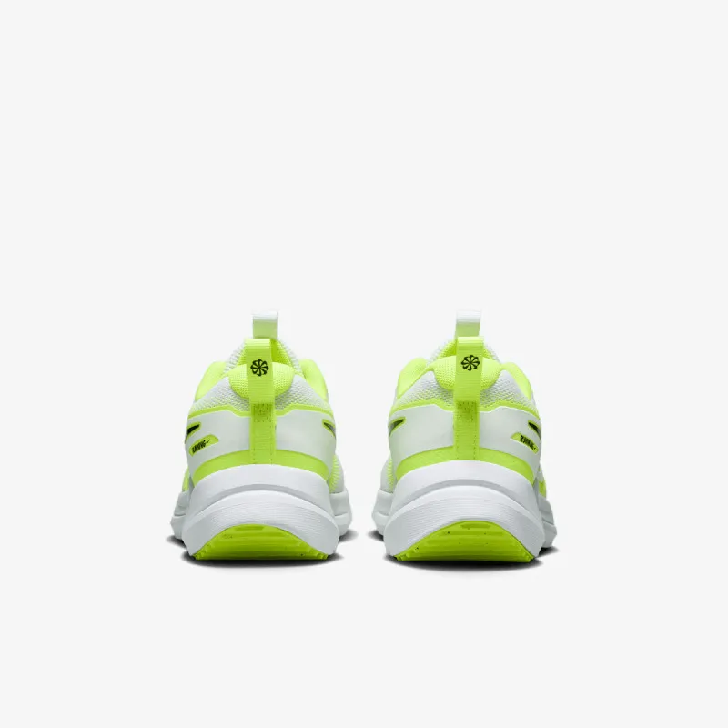 Nike Cosmic Runner 
