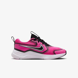 Nike Cosmic Runner 