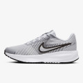 Nike Run Defy 