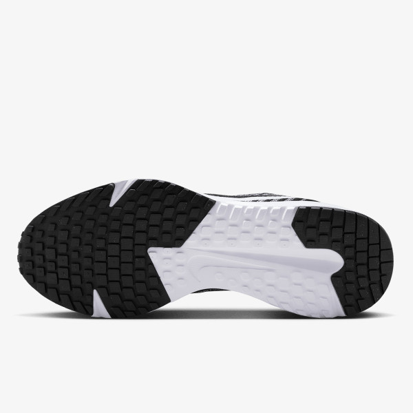 Nike Run Defy 