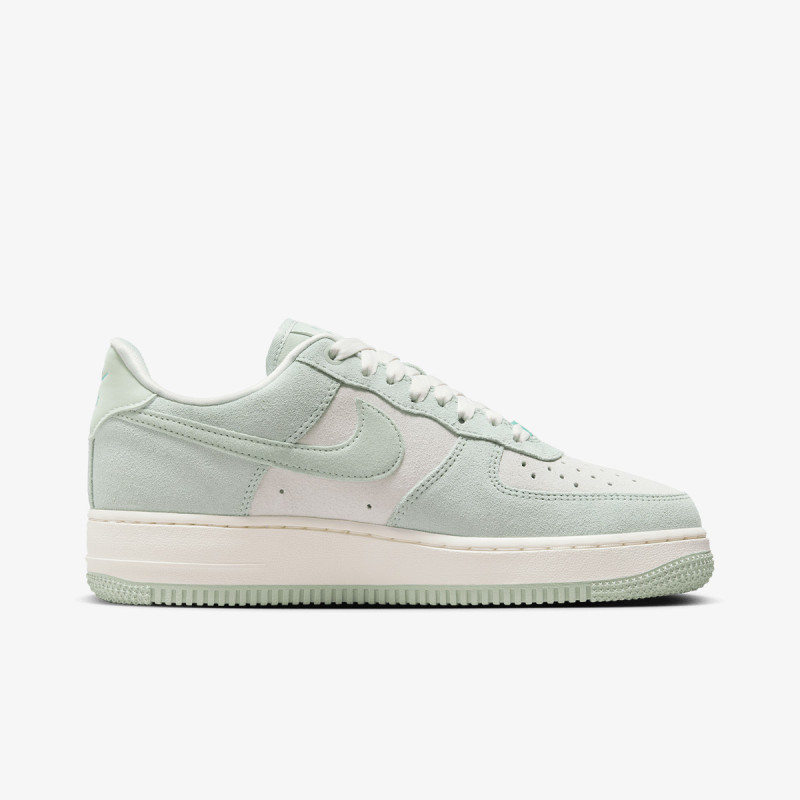 Nike WMNS AIR FORCE 1 '07 SE TRK3 