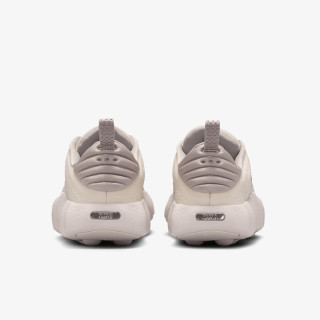 Nike Mind 002 