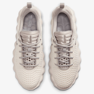 Nike Mind 002 