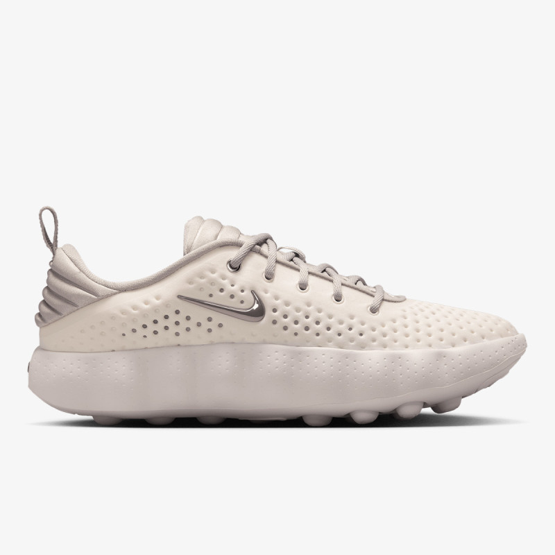 Nike Mind 002 