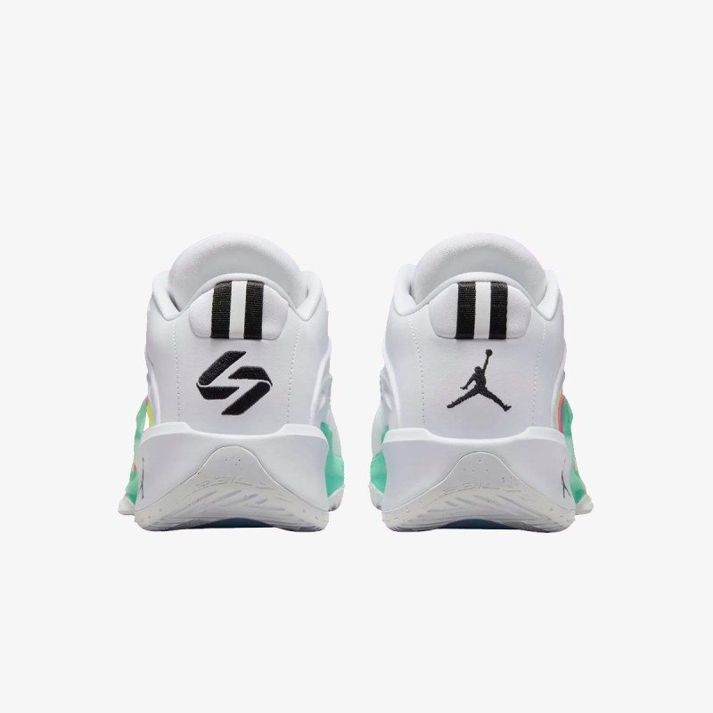 Nike JORDAN LUKA 3 
