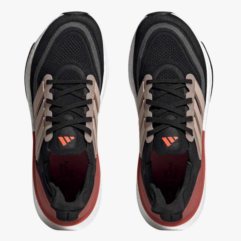 adidas ULTRABOOST 23 