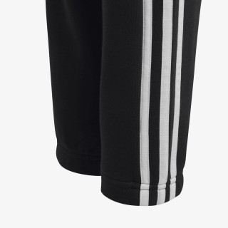 adidas ESSENTIALS 