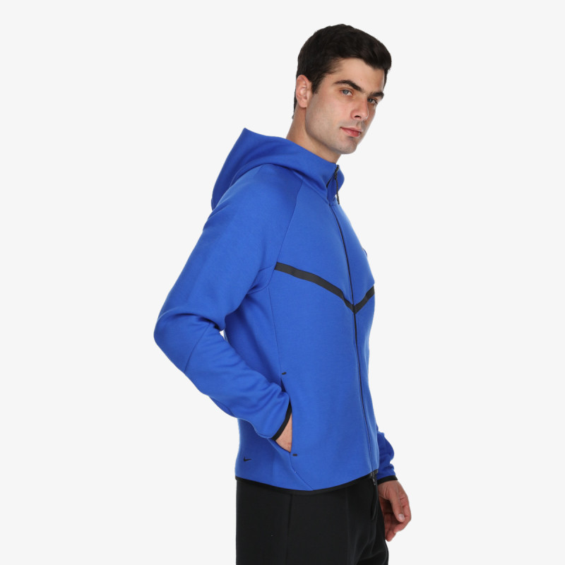 Nike Tech 