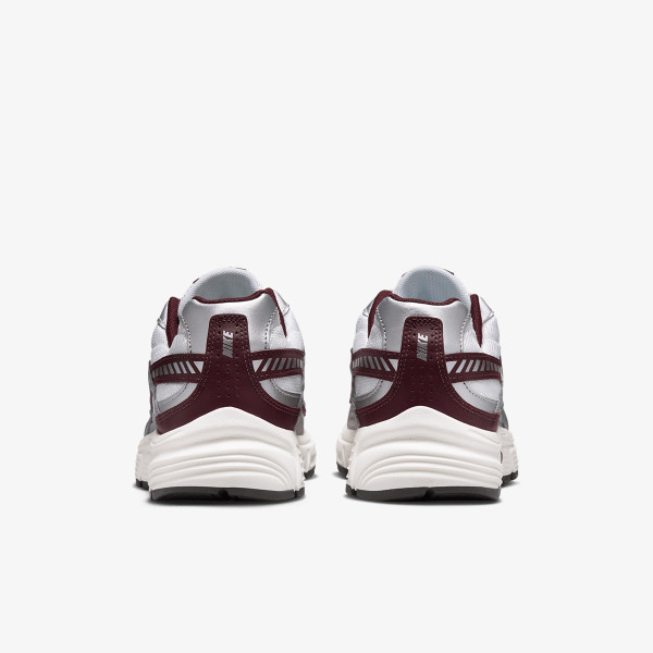 Nike WMNS NIKE INITIATOR CN 