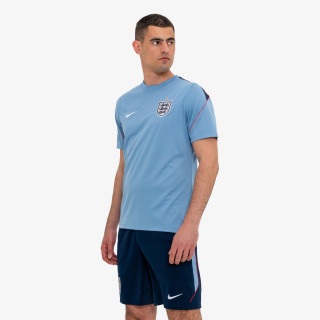 Nike ENT Strike 