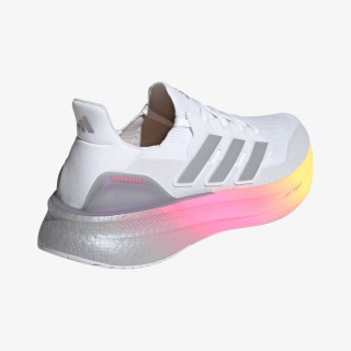adidas ULTRABOOST 5 