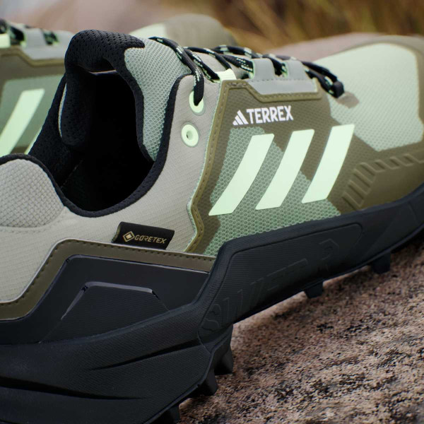 adidas TERREX SWIFT R3 GORE-TEX 