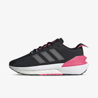 adidas AVRYN 