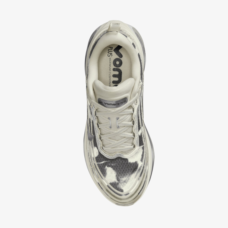 Nike Vomero Plus SE 