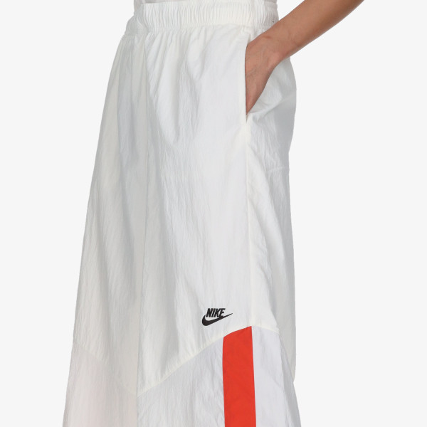Nike Sportswear 