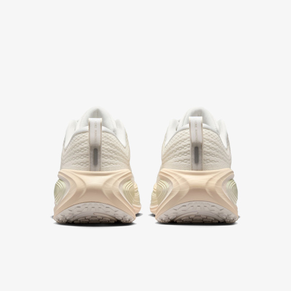 Nike W NIKE VOMERO PLUS ESS 