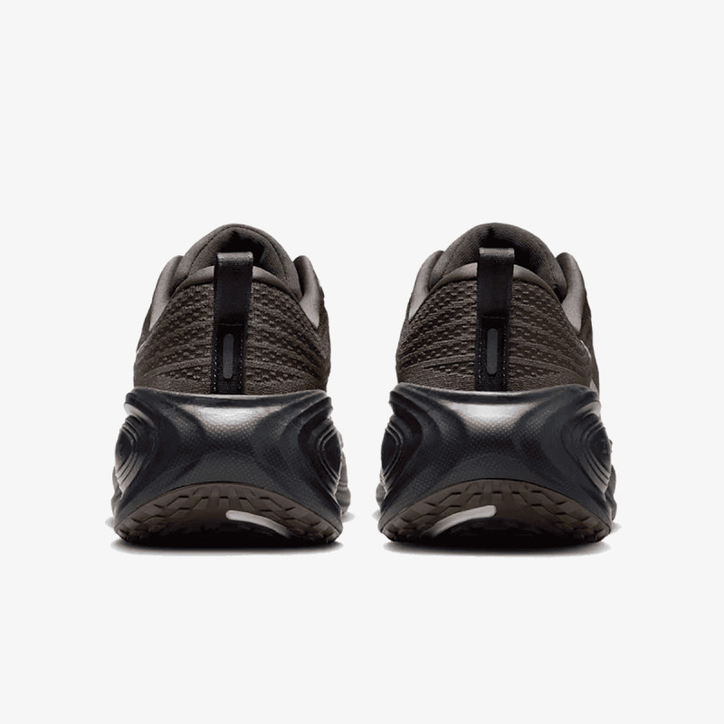 Nike Vomero Plus 