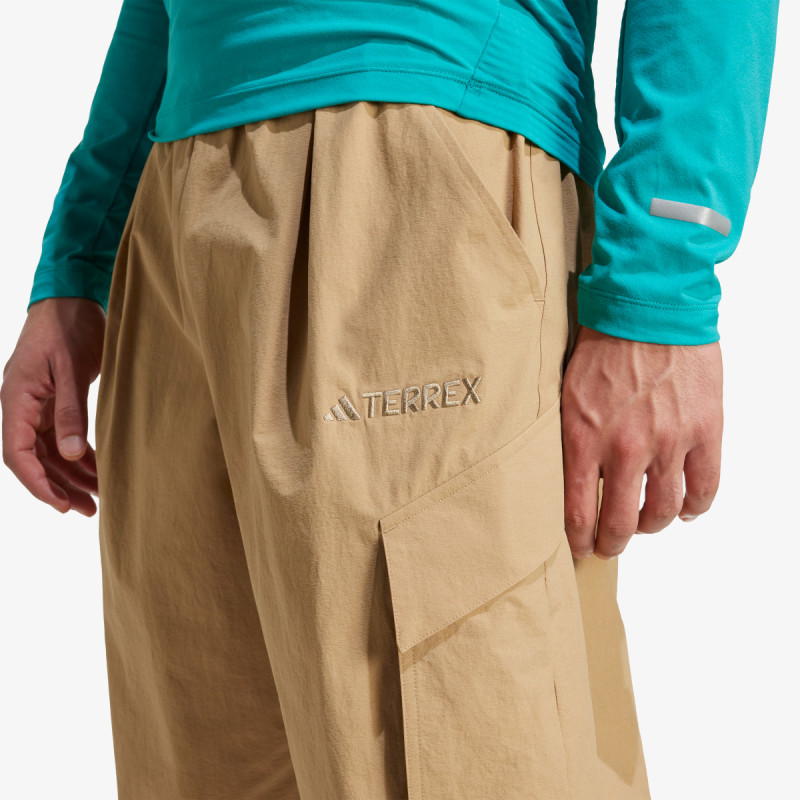 adidas CARGO PANTS 