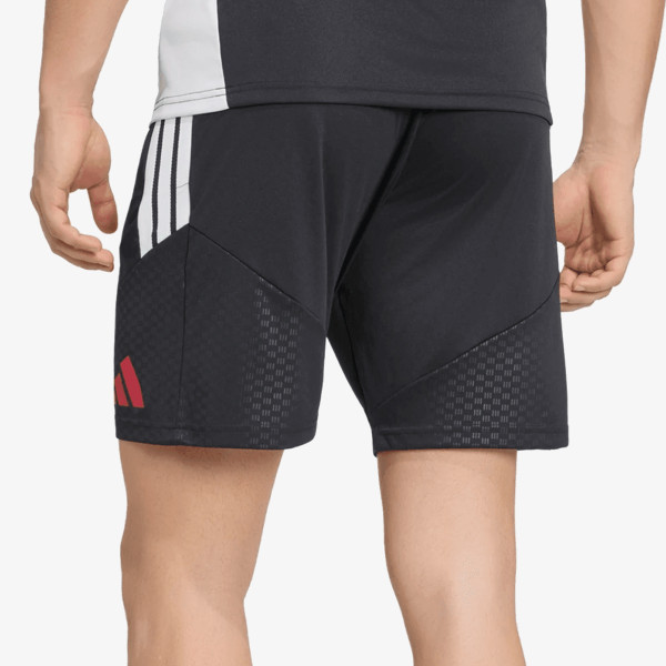 adidas LFC TR SHO 