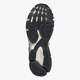 adidas SPIRITAIN 2000 