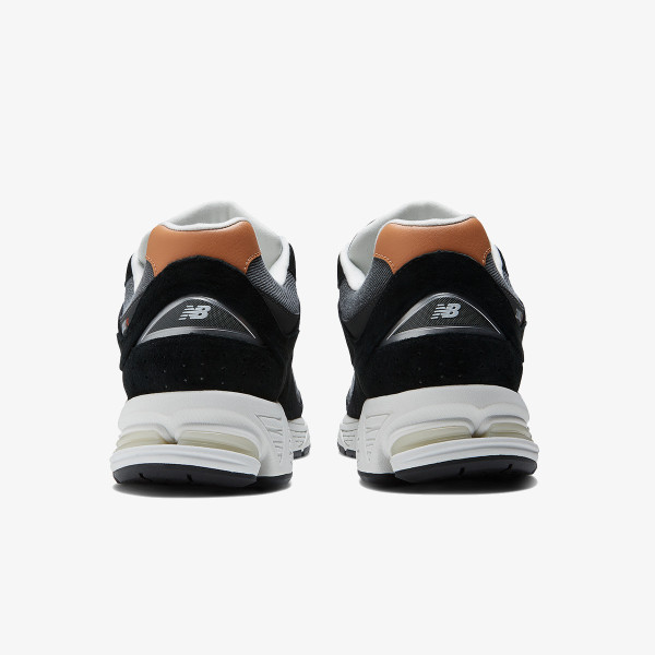 New Balance 2000R 