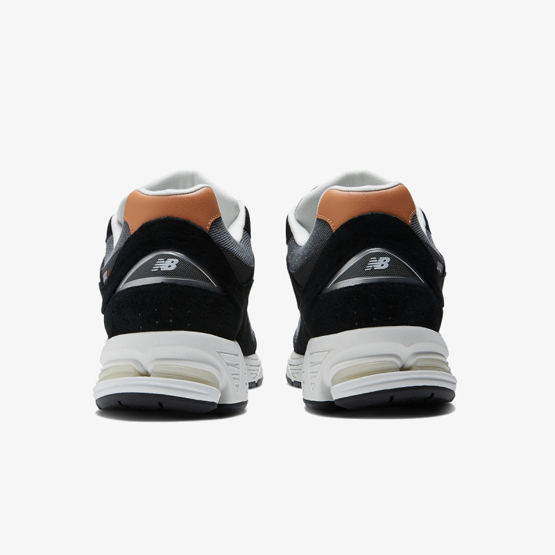 New Balance 2000R 