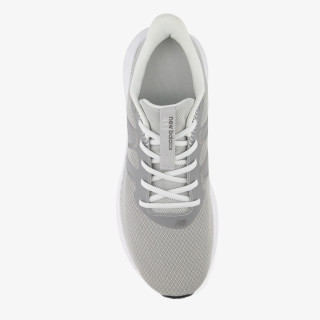 New Balance M 411 