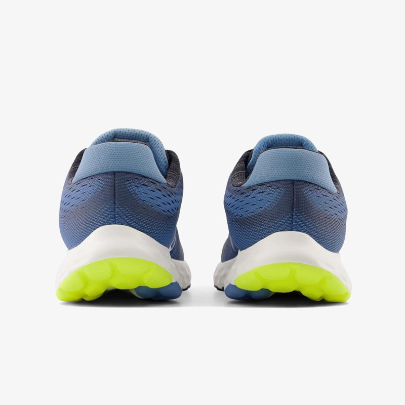 New Balance 52v7 