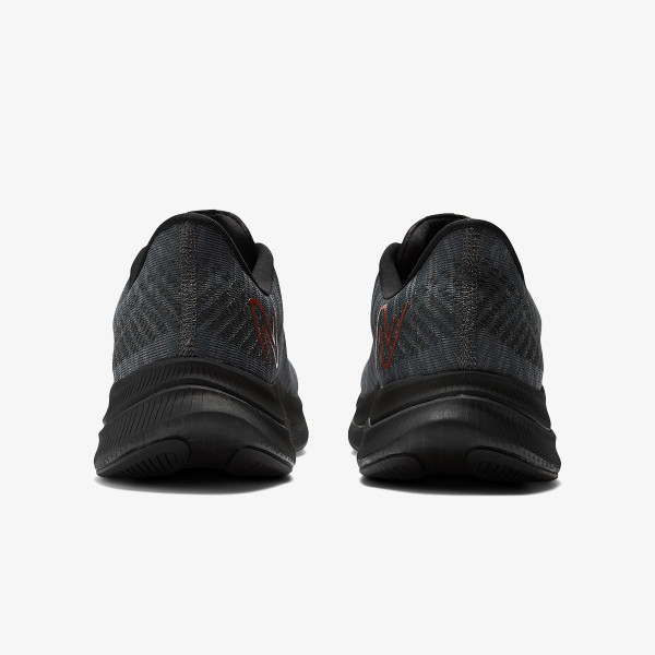 New Balance Fuel Cell 
