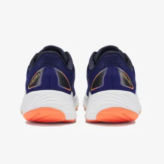New Balance FuelCell Prism v2 