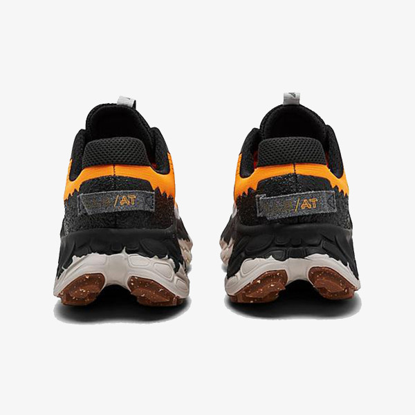 New Balance MORE 