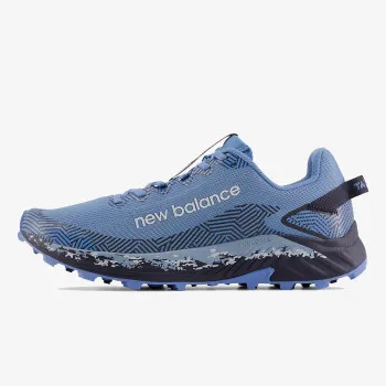 NEW BALANCE SUMMIT v4 