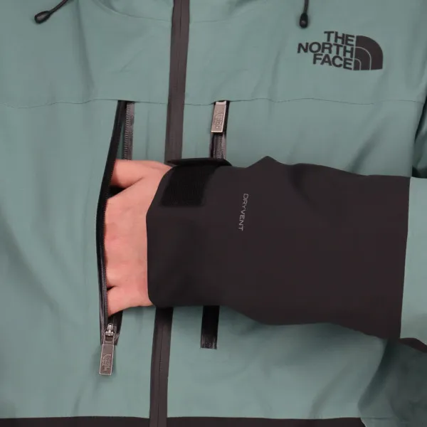 THE NORTH FACE Men’s Chakal Jacket 