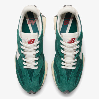 New Balance 327 