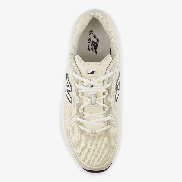 New Balance 740 