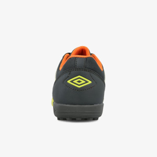 Umbro Advantage 