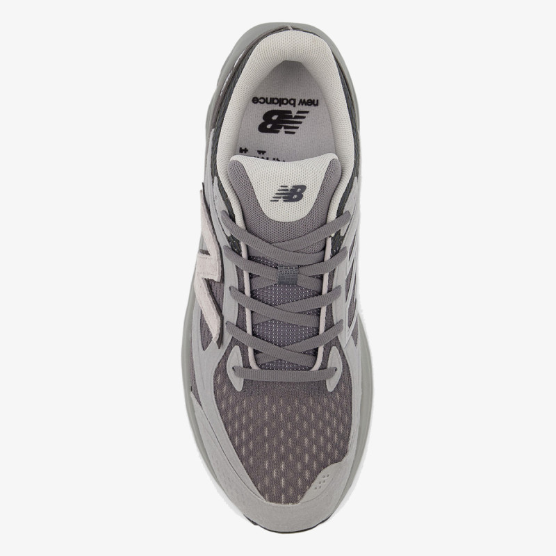 New Balance 800 