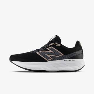 New Balance W520 