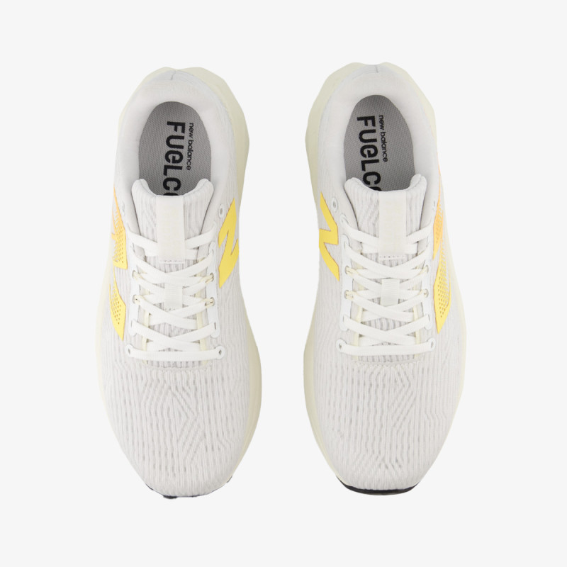 New Balance W FC Propel 