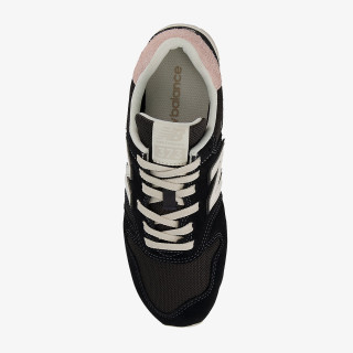 New Balance 373 