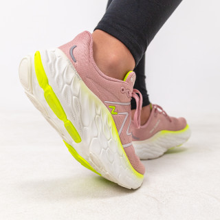 New Balance MORE 