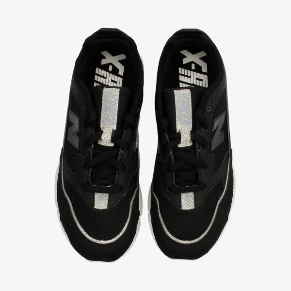 New Balance Xracer 