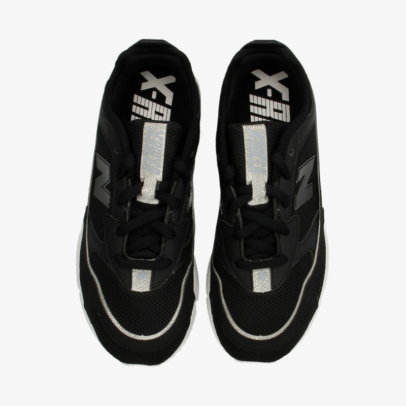 New Balance Xracer 